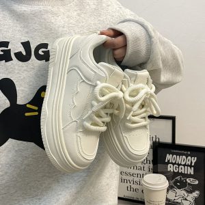 Ins trendy versatile bread shoes niche casual white shoes for students