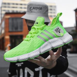 Flyknit breathable running shoes with lightweight mesh surface for men's casual shoes